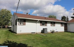723 Maple Dr, Aurora, MN 55705