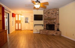 6840 Howe, Groves, TX 77619