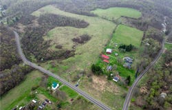 172 Engle Rd, Industry, PA 15052