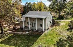 32703 S State Route 7 Highway, Creighton, MO 64739