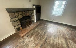 307 S Water Street, Clinton, MO 64735