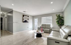 631 E 53rd St, Hialeah, FL 33013