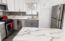 313 E Hyde Park, Inglewood, CA 90302