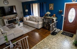 9406 N Oak Avenue, Des Plaines, IL 60016