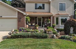 3876 Corran Drive, Wixom, MI 48393