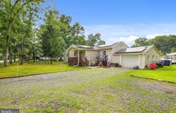 803 HANOVER Boulevard, BROWNS MILLS, NJ 08015