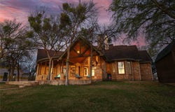 594 Oak Point Drive, May, TX 76857