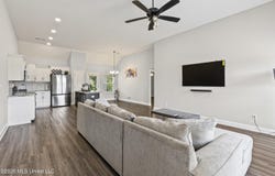 122 Honor Cove, Senatobia, MS 38668