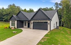 169 Lakeshore Drive, Chesnee, SC 29323
