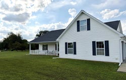 4853 N Pleasant Valley Rd., Robards, KY 42452