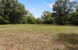 3122 S Owens School Road, Independence, MO 64057