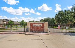 307 Park Haven Boulevard, Euless, TX 76039