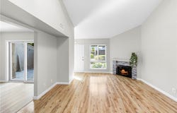345 University, Costa Mesa, CA 92627