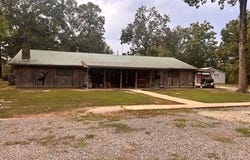 71 Varnadore Lane, DeWitt, AR 72042