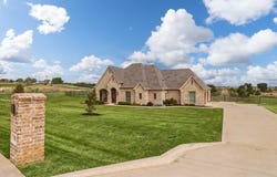 108 Bearclaw Circle, Aledo, TX 76008
