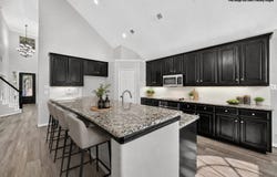 305 Victory Lane, Mansfield, TX 76063