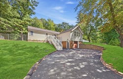 80 East Road, Atkinson, NH 03811
