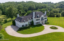 13905 River Glen Ln, Prospect, KY 40059