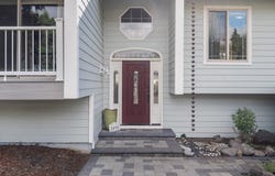 2498 SADDLE Ct, WestLinn, OR 97068