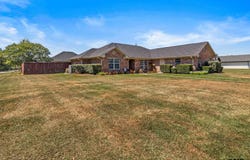 2701 Silver Spring Trail, Mt Pleasant, TX 75455