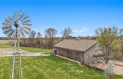 11347 SE DD Highway, Gower, MO 64454