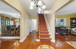 32 Parkway Circle, Mount Vernon, NY 10552