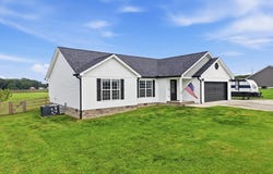 388 Pistole Rd, Sparta, TN 38583