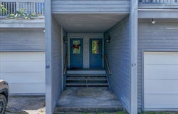 82 Bay Road, Shelburne, VT 05482
