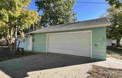 215 E CHARLES STREET, Morrill, NE 69358
