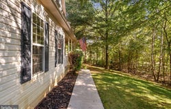 263 MESQUITE Lane, HEDGESVILLE, WV 25427