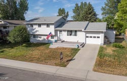 951 Riverbend, Douglas, WY 82633