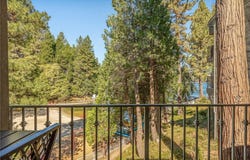 306 Villa Way, Lake Arrowhead, CA 92352