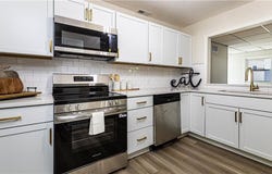610 SW Browning Avenue, Lee's Summit, MO 64063