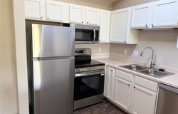 1321 Lake Drive W, Chanhassen, MN 55317