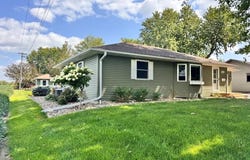 808 Floyd St, Sanborn, IA 51248