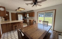 17722 Lawrence 1200, Aurora, MO 65605