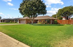 1533 Saber Lane, Weatherford, OK 73096