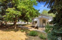 965 39TH St, South Ogden, UT 84403