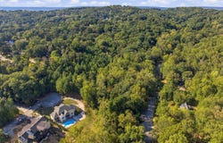 2000 River Bluff Drive, Hixson, TN 37343