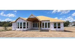 208 Farmer Brook Ln, Kyle, TX 78640