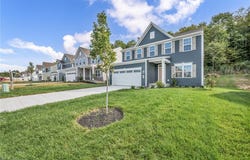 441 Hidden Feather Drive, Chardon, OH 44024