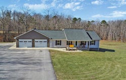 1926 Old Grimsley Rd, Grimsley, TN 38565