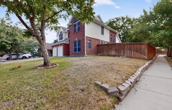 2600 Juniper Drive, Euless, TX 76039