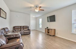 4706 Los Pines Way, Bryan, TX 77807
