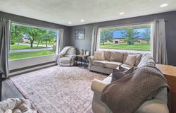 230 Devils Ln, Walworth, WI 53184