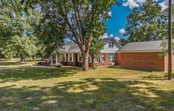1915 Hwy 315 Sledge MS, MS 38670
