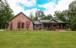 64 JUDAH Lane, Mount Ida, AR 71957