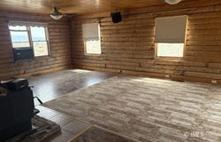 763 Indian Springs Dr, Lone Pine, CA 93545