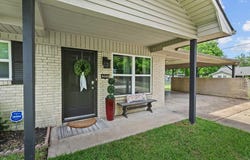 203 Main St, Hooks, TX 75561
