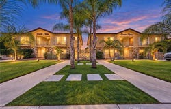 1122 W Huntington Drive, Arcadia, CA 91007